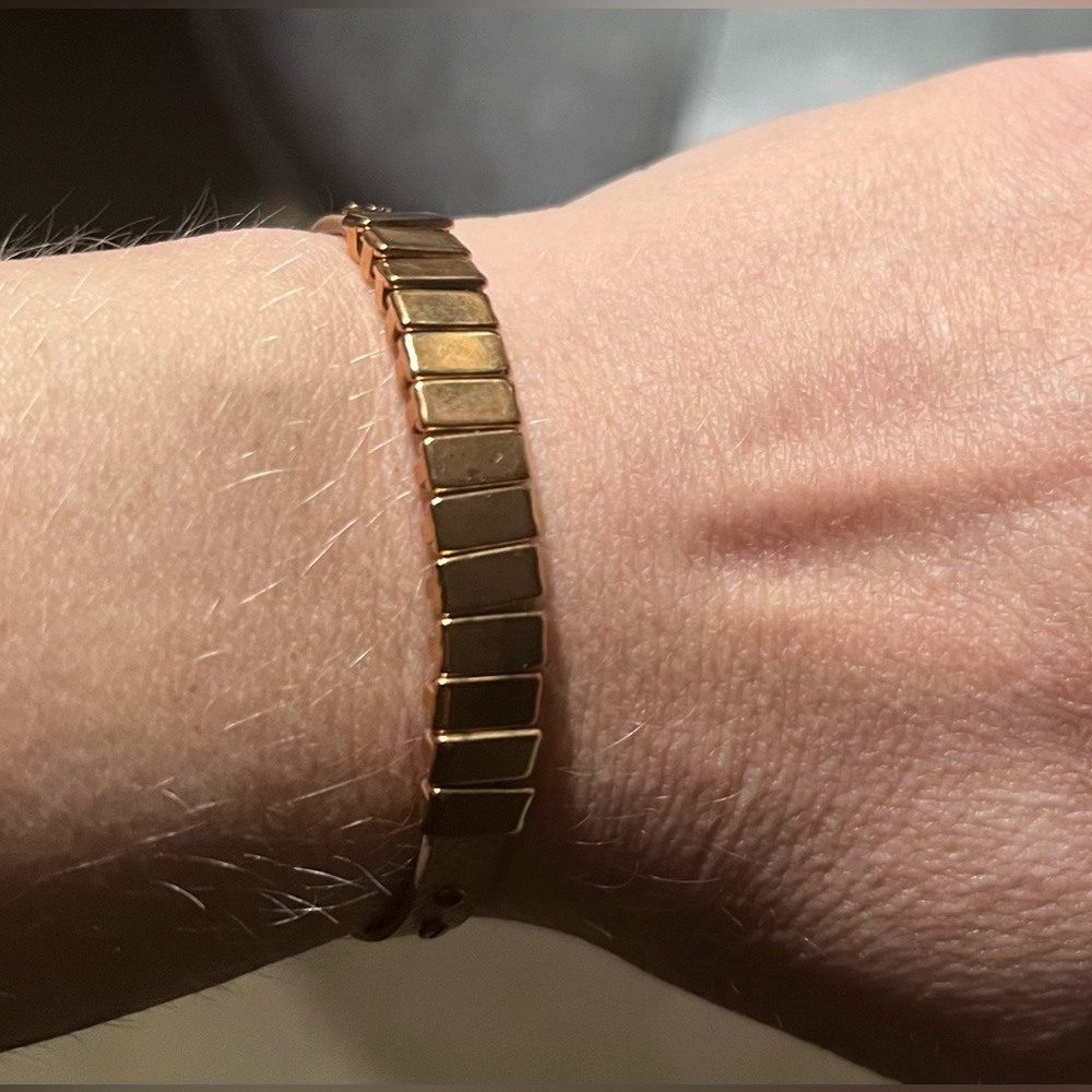 Michael Kors Darrington Rose Gold-Tone Buckle Single Leather Wrap Bracelet